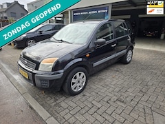 Ford Fusion - 1.4-16V Champion | INRUILKOOPJE | NW APK | AIRCO | ELEC RAMEN |