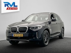 BMW iX3 - Executive 80 kWh * SOH 98% * Pano/dak Trekhaak Camera Origineel NL