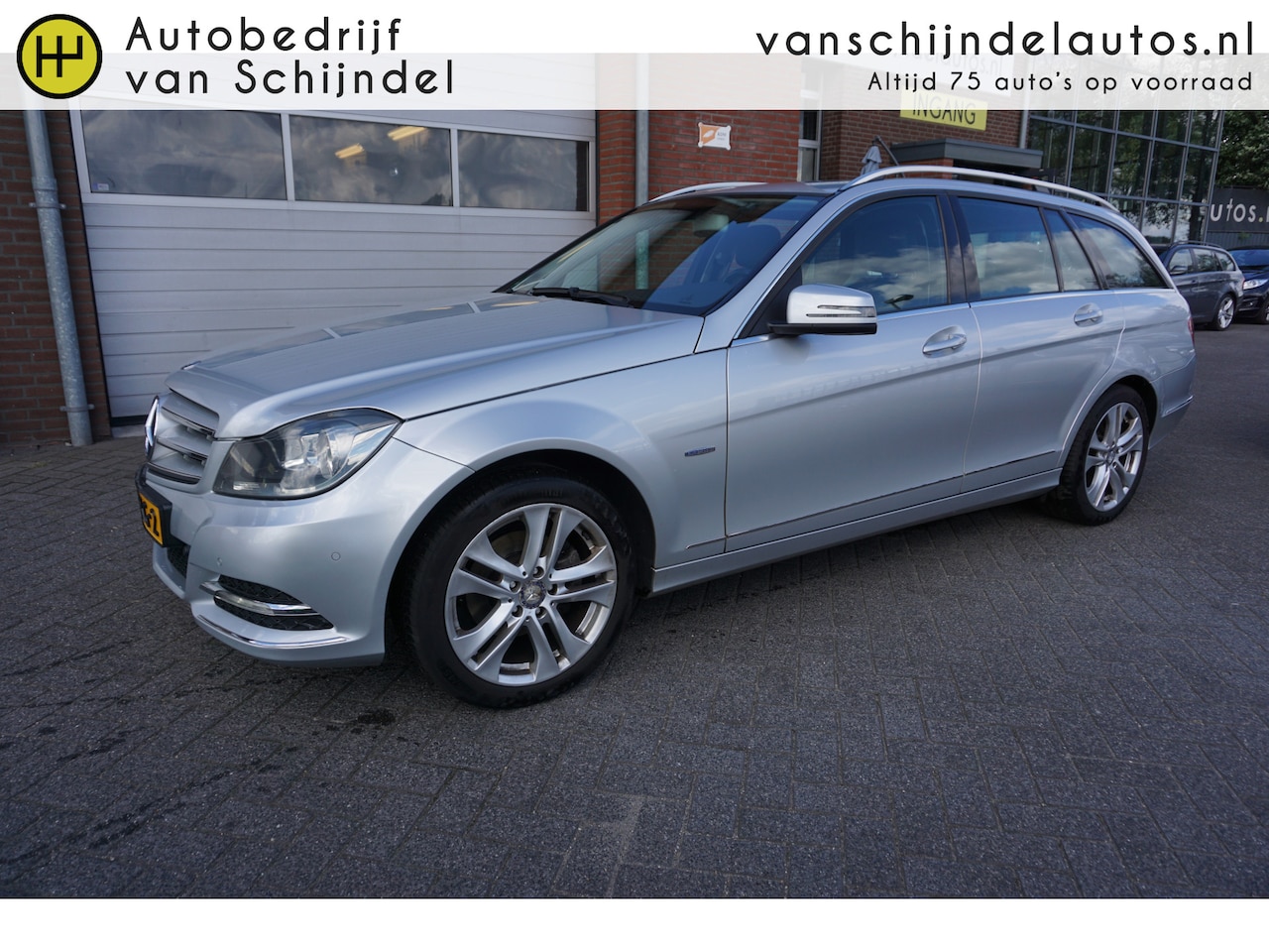 Mercedes-Benz C-klasse Estate - 180 PREMIUM EDITION AVANTGARDE ORIGINEEL NEDERLANDS PERFECT ONDERHOUDEN! NAVIGATIE TREKHAA - AutoWereld.nl