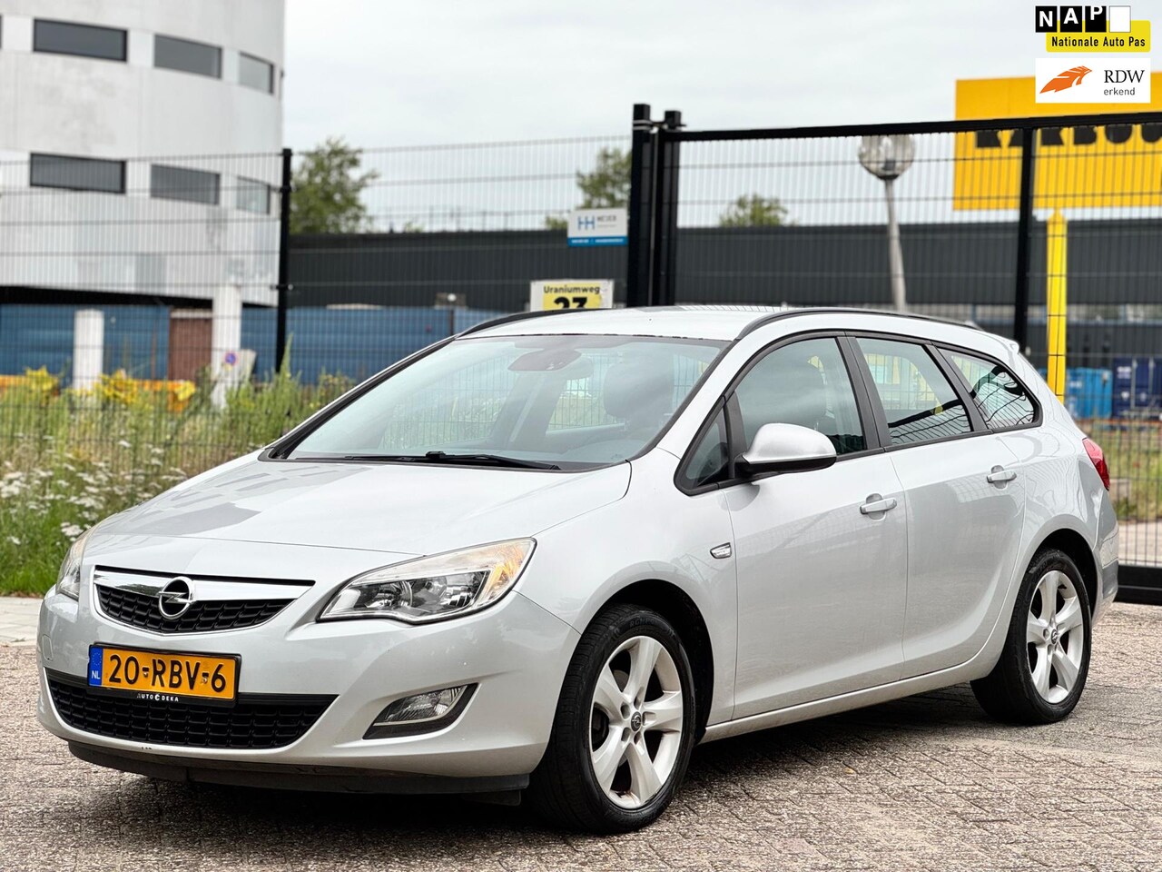 Opel Astra Sports Tourer - 1.4 Turbo Edition/navi/psensor/trekhaak/2sleutels/boekjes/incl jaar apk - AutoWereld.nl