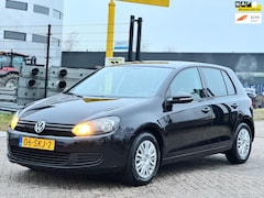Volkswagen Golf - 1.6 TDI Trendline BlueMotion