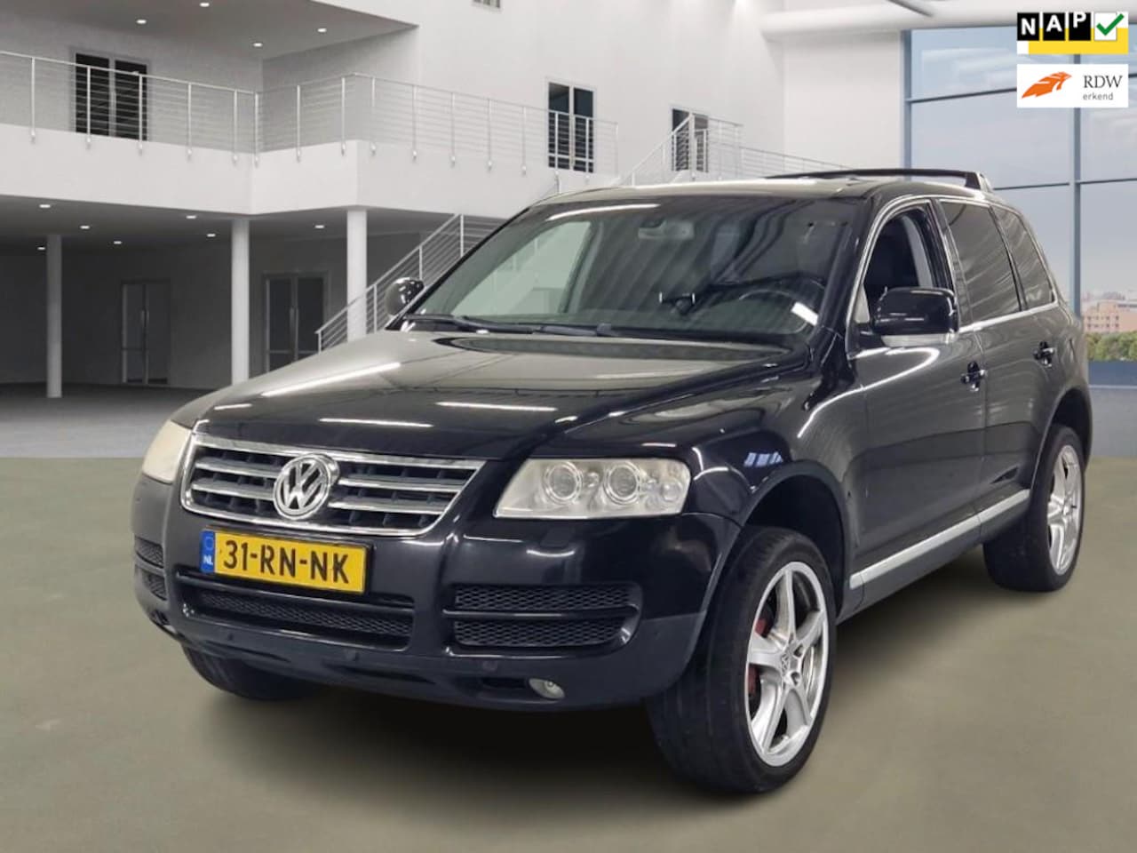 Volkswagen Touareg - 3.2 V6 3.2 V6 - AutoWereld.nl