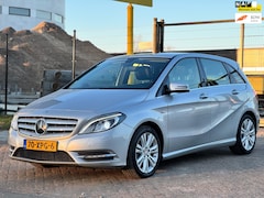 Mercedes-Benz B-klasse - 180 Ambition|6BAK|XENON|NAVI|STOELVERW|LEDER