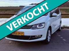 Volkswagen Sharan - 2.0 TSI Highline 7p. VOL ALLE OPTIES /pano/trekhaak/enz enz