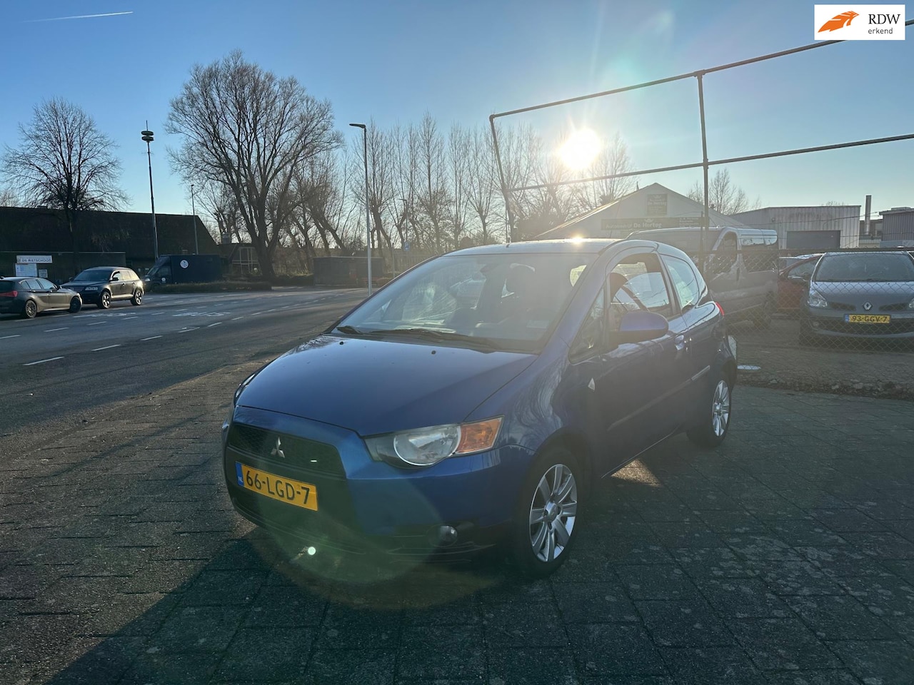 Mitsubishi Colt - 1.3 Intro Edition Airco 109dkm NAP!!! - AutoWereld.nl