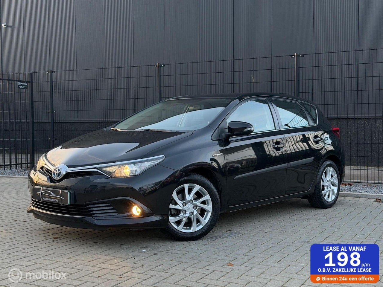 Toyota Auris - 1.8 Hybrid Executive |NAP|CAMERA|CRUISE|AIRCO| - AutoWereld.nl