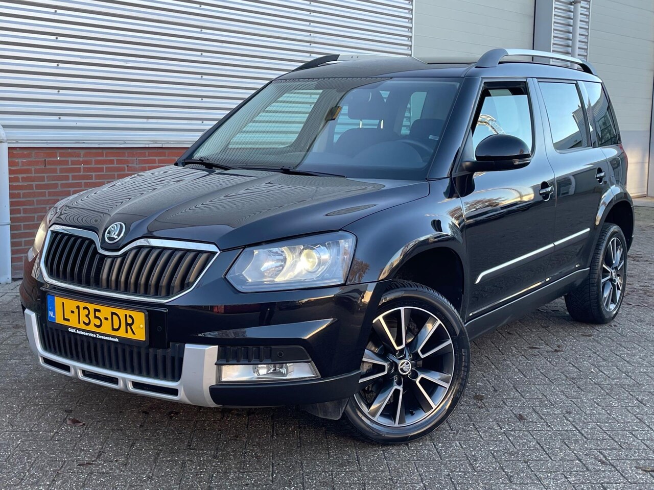 Skoda Yeti Outdoor - 1.2 TSI Greentech standkachel Automaat Trekhaak - AutoWereld.nl