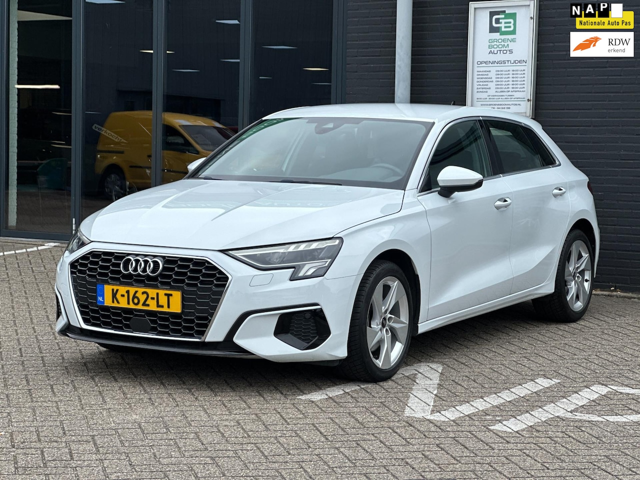 Audi A3 Sportback - 30 TFSI Business edition/LED/APP-CONNECT/digitale klok/NL-AUTO NAP!! - AutoWereld.nl