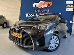 Toyota Yaris - 1.0 VVT-i Now/bj.2016/kleur: grijs / airco/ 5 deurs/ NAP met 120028 km.en APK tot 10/2026/