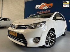 Toyota Verso - 1.8 VVT-i Aspiration 7persoons/panoramadak/climate/camera/nieuwe distributieketting/APK 03