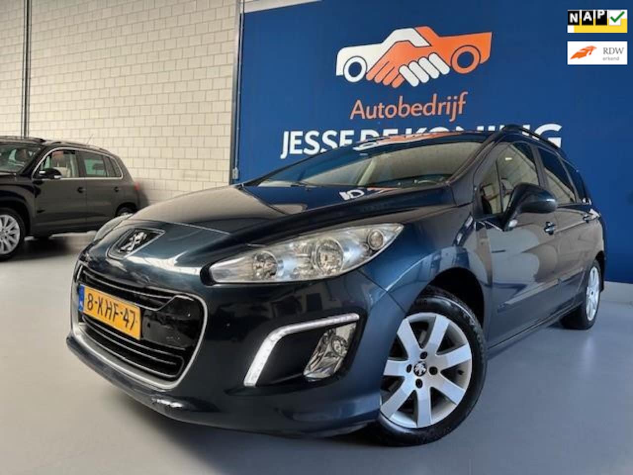 Peugeot 308 SW - 1.6 VTi Active Automaat,BJ.2013.kleur:blauw.climate,trekhaak,sportvelgen,pdc.airco APK 04/ - AutoWereld.nl