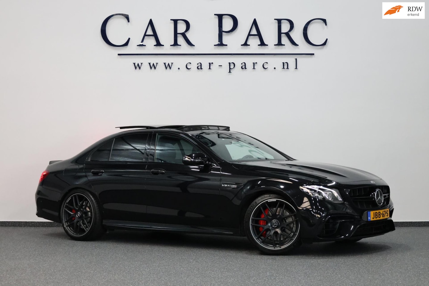Mercedes-Benz E-klasse - AMG 63 4MATIC 650+PK LED/VIRTUAL/SFEER/LUCHT/SOFT/PANO/LEER+S.VERKOELING+MASSAGE/360/ACC/1 - AutoWereld.nl