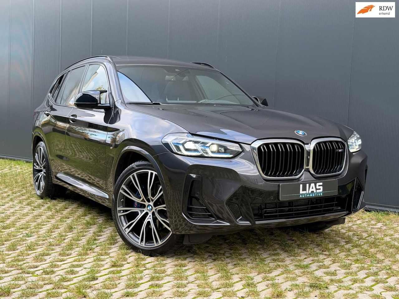 BMW X3 - M40i xDrive High Executive | Full options | PANO | 360 camera | Head up | M sport | BMW la - AutoWereld.nl