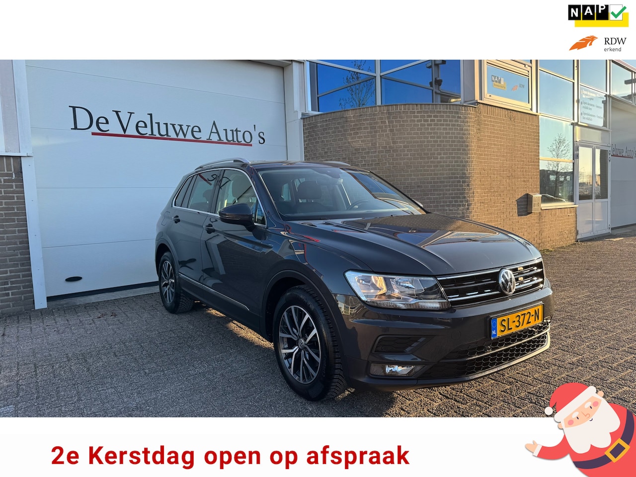 Volkswagen Tiguan - 1.4 TSI Comfortline Business |Trkhk|Pano| - AutoWereld.nl