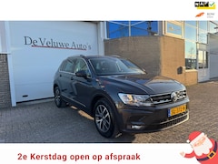 Volkswagen Tiguan - 1.4 TSI Comfortline Business |Trkhk|Pano|