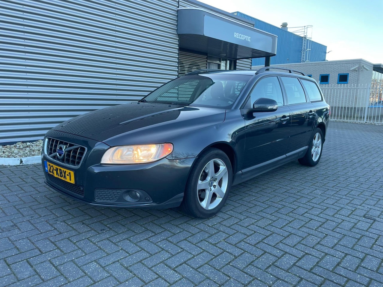Volvo V70 - 2.4D Limited Edition 2.4D Limited Edition - AutoWereld.nl