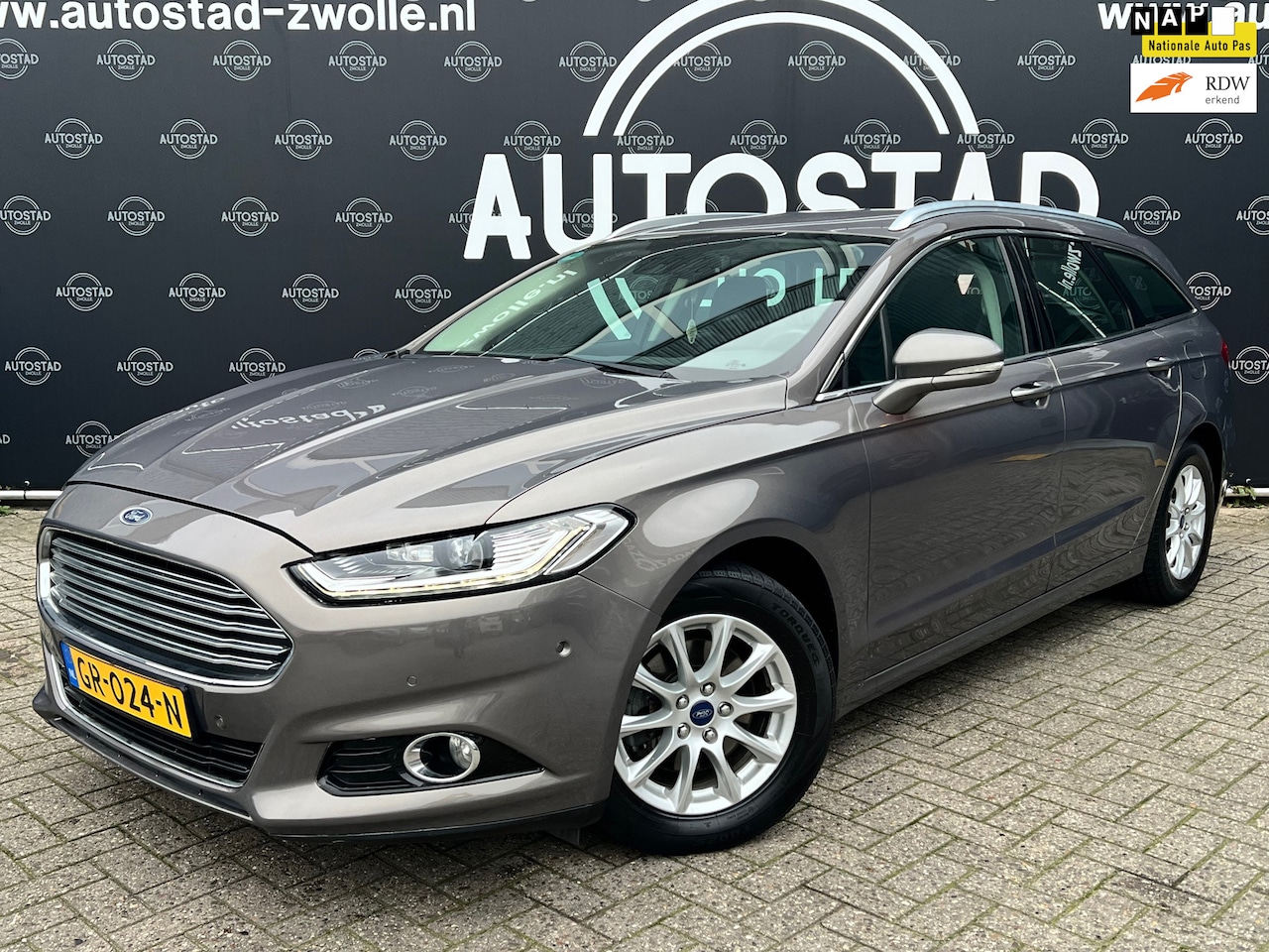 Ford Mondeo Wagon - 1.5 Titanium NL-Auto/ Xenon & Led/2e Eigenaar/APK/NAP/Navi - AutoWereld.nl