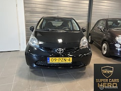 Toyota Aygo - 1.0-12V +