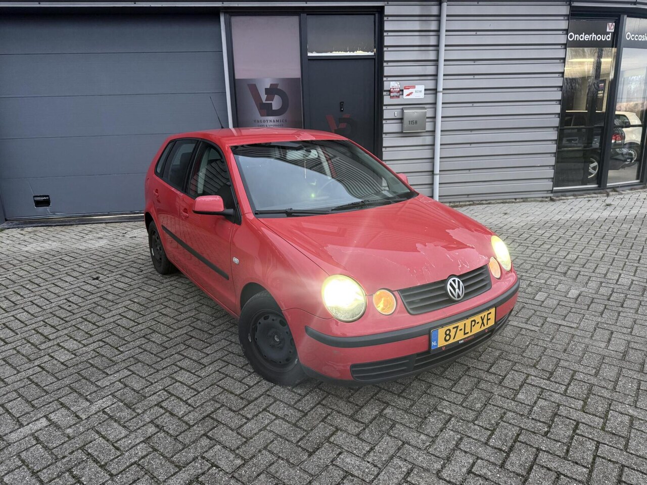 Volkswagen Polo - 1.4-16V AUTOMAAT NAP CARPLAY CAMERA LED APK - AutoWereld.nl
