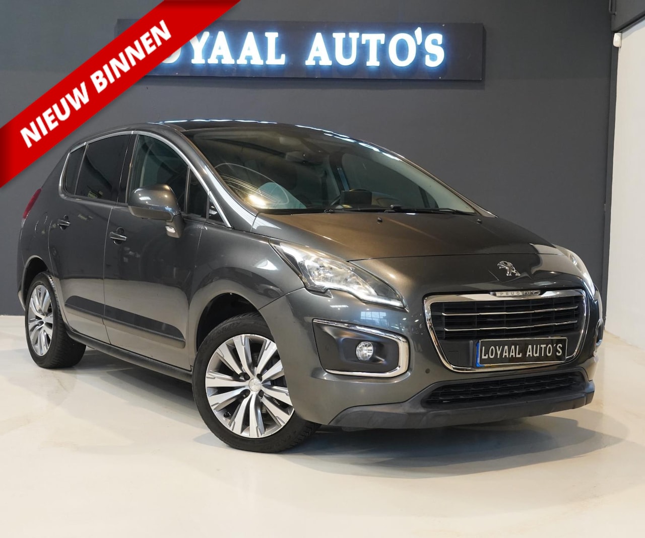 Peugeot 3008 - 1.2 PureTech Allure | PANODAK | NAVI | CRUISE | PDC | APK. - AutoWereld.nl