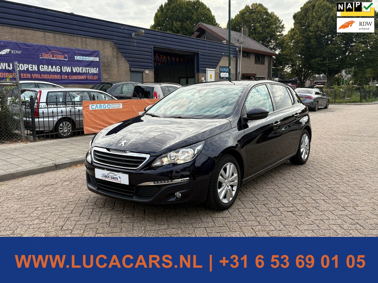 Peugeot 308 - 1.2 PureTech Blue Lease Executive 2X SLEUTEL + BOEKJES! - AutoWereld.nl