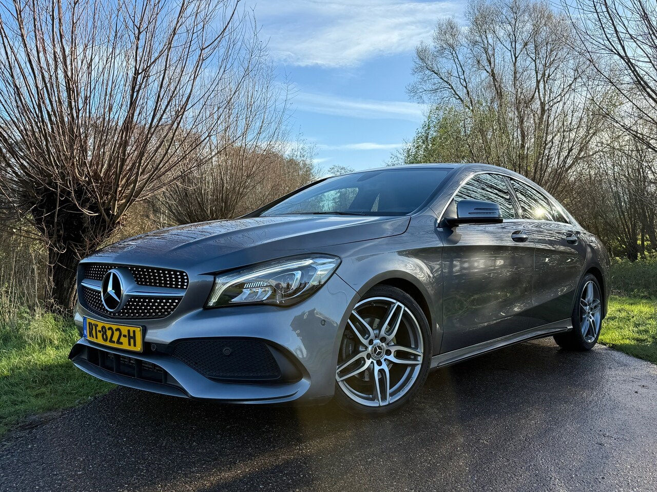 Mercedes-Benz CLA-Klasse - 180 Business Solution AMG Upgrade Edition / Automaat / Camera / NL Auto / 1ste Eigenaar / - AutoWereld.nl