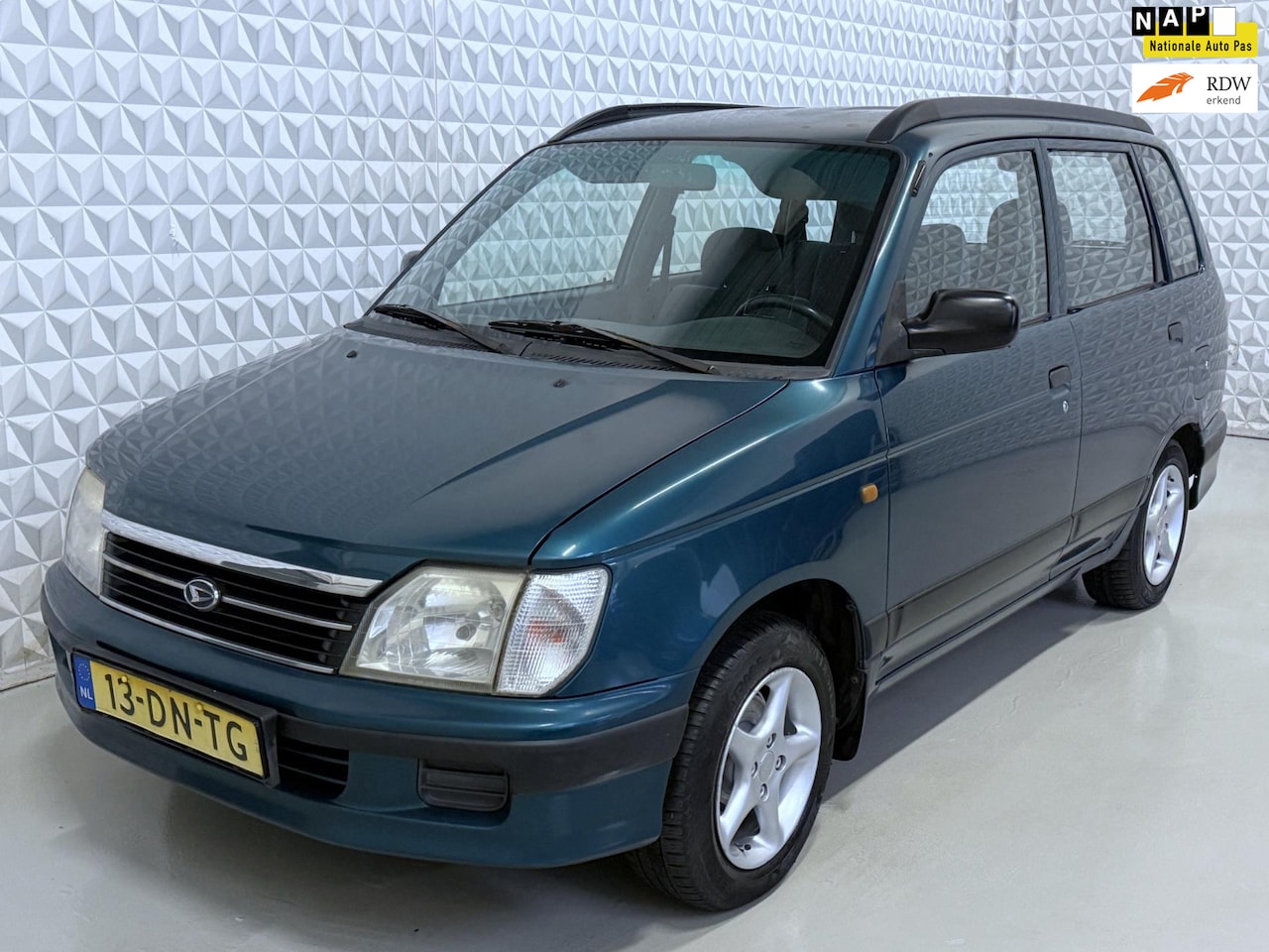 Daihatsu Gran Move - 1.6i-16V AIRCO / VERLOPEN APK! (1999) - AutoWereld.nl