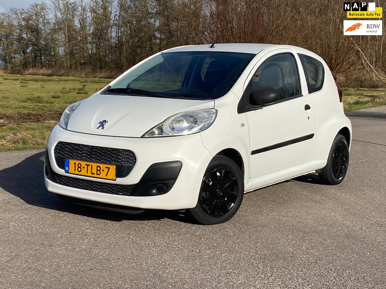 Peugeot 107 - 1.0 Access Accent 3DRS AIRCO NAP GOED ONDERHOUDEN - AutoWereld.nl