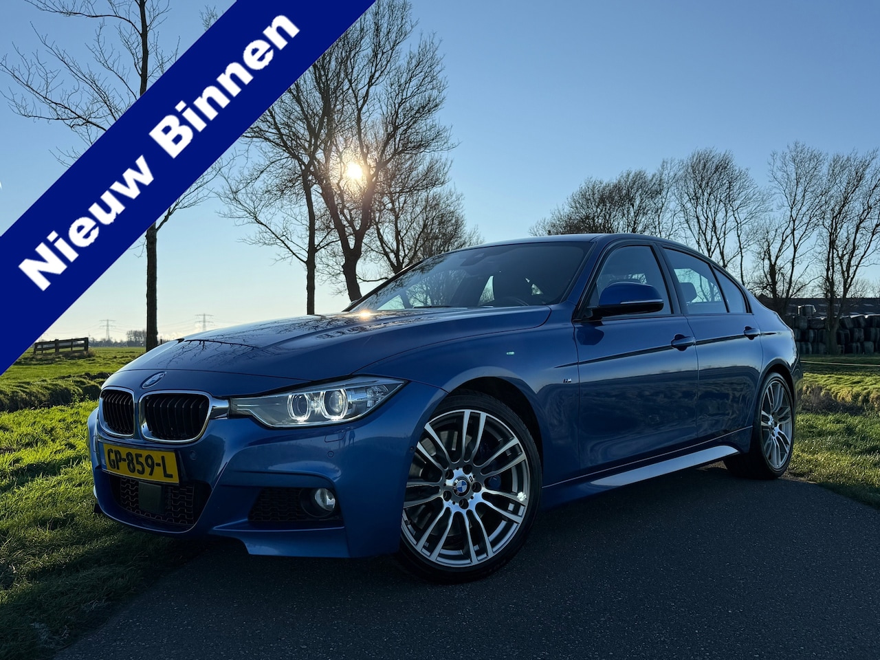 BMW 3-serie - 335i High Executive Automaat | M-Sport | HUD | Camera | BSD | Leder | Navi | Clima | Stoel - AutoWereld.nl