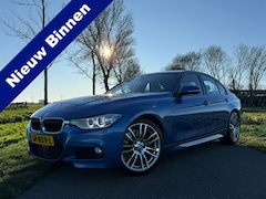 BMW 3-serie - 335i High Executive Automaat | M-Sport | HUD | Camera | BSD | Leder | Navi | Clima | Stoel