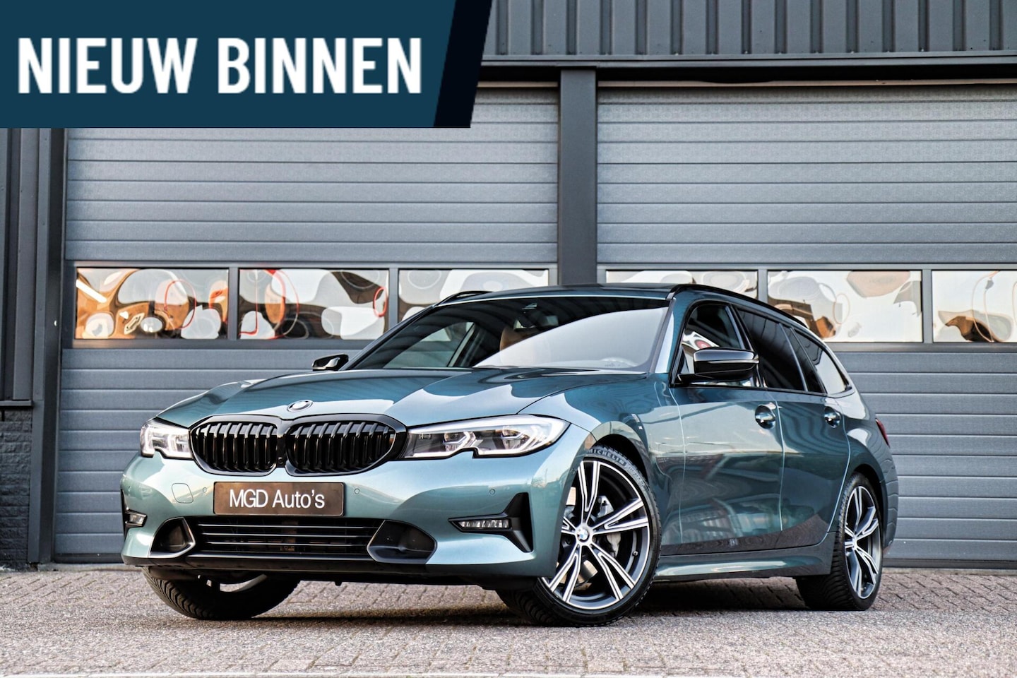 BMW 3-serie Touring - 330i Sport Line /LASER-LED/PANODAK/HUD/MEMORY/STOEL+STUURVERW./KEYLESS/TREKHAAK! - AutoWereld.nl