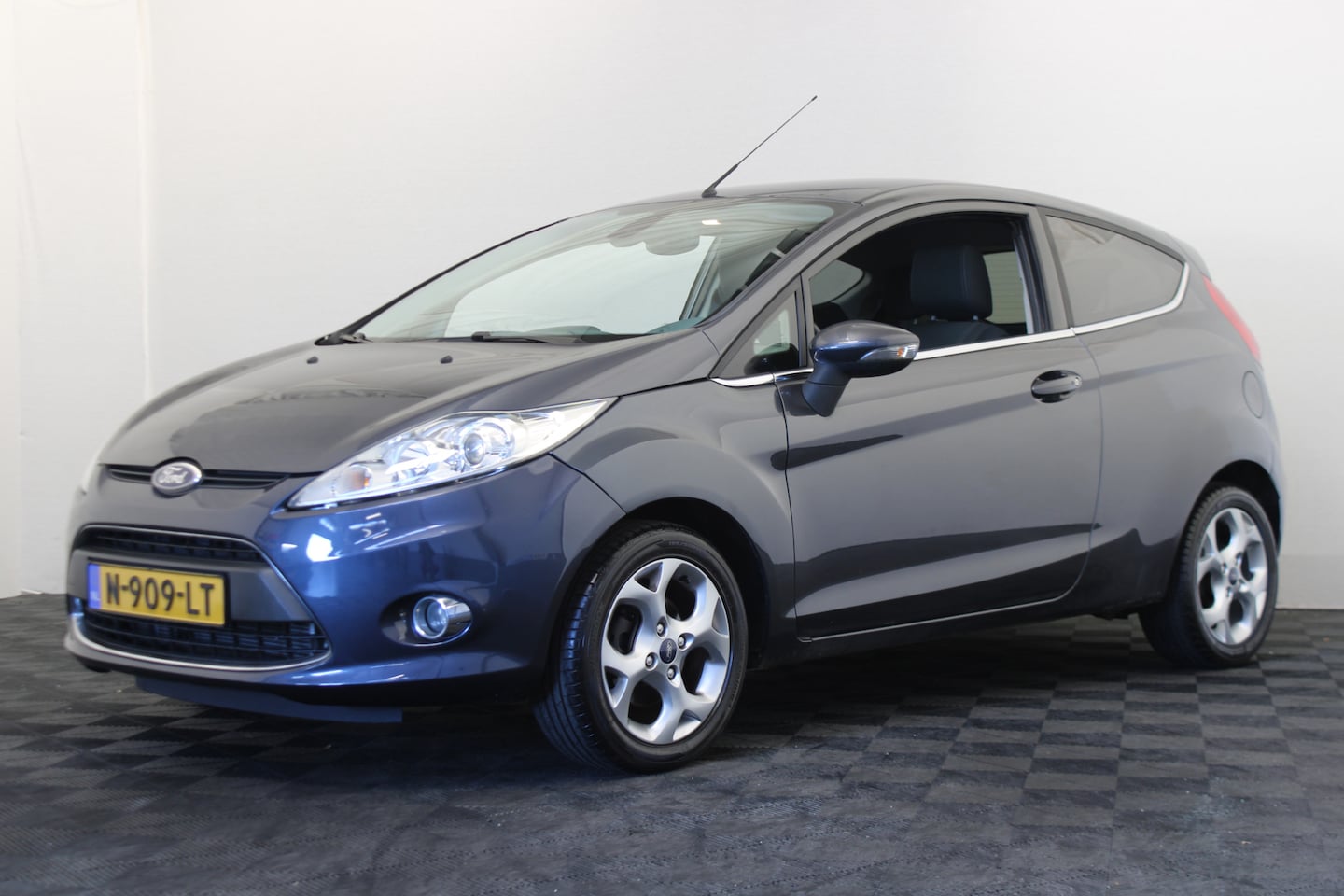 Ford Fiesta - 1.6 Titanium 1.6 Titanium - AutoWereld.nl