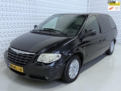 Chrysler Voyager - 2.8 CRD Automaat / BLADVEER NIET GOED (2008)
