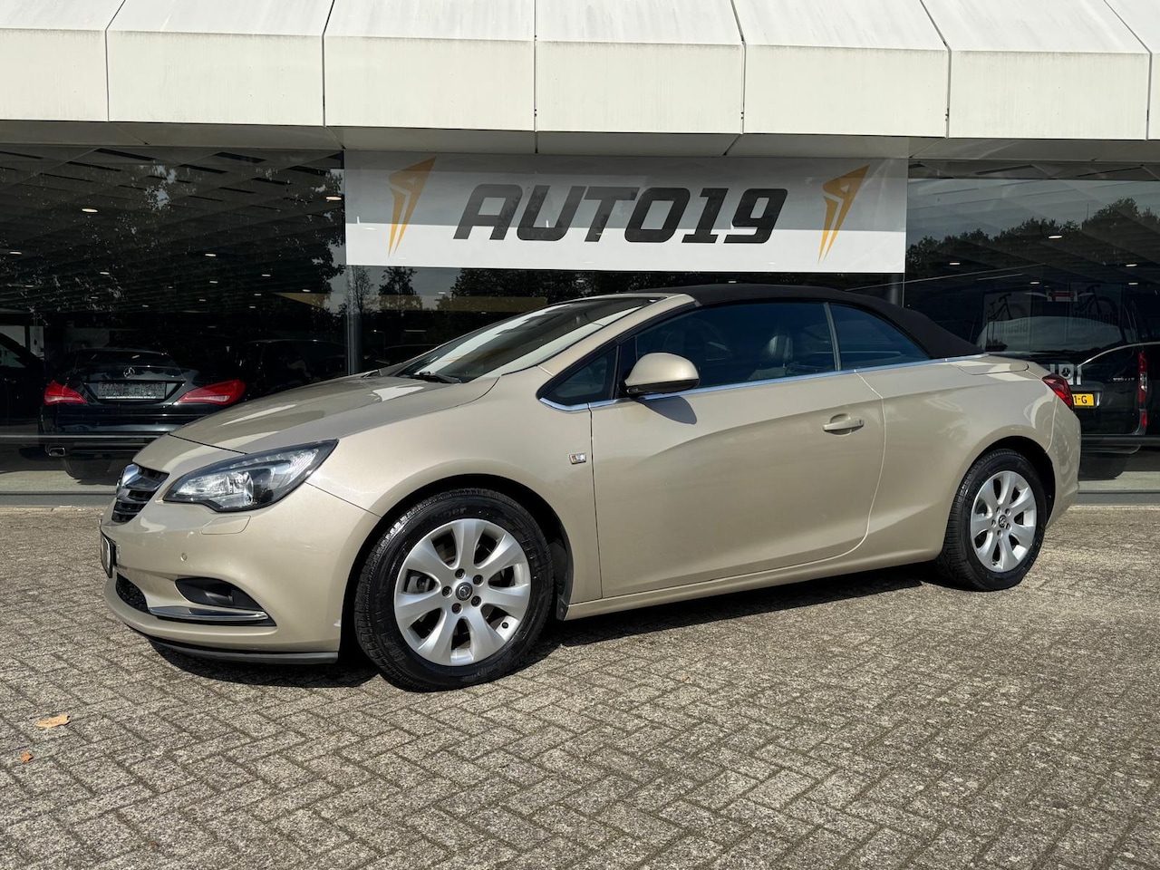 Opel Cascada - 1.4 Turbo ecoFLEX Cosmo 1.4 Turbo ecoFLEX Cosmo - AutoWereld.nl