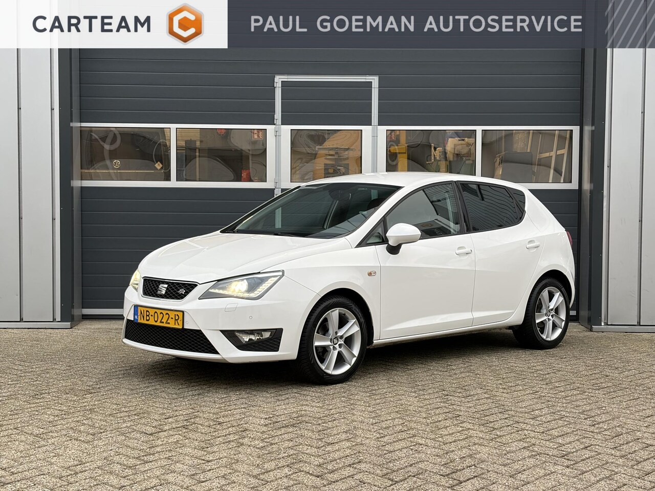 SEAT Ibiza - 1.0 EcoTSI FR Connect | Xenon | Parkeer sensoren | Cruise | - AutoWereld.nl