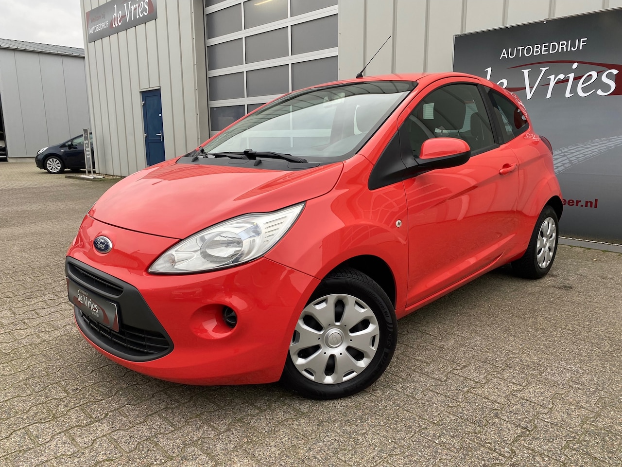 Ford Ka - 1.2 Style start/stop Airco, elek. ramen, Radio CD-speler - AutoWereld.nl