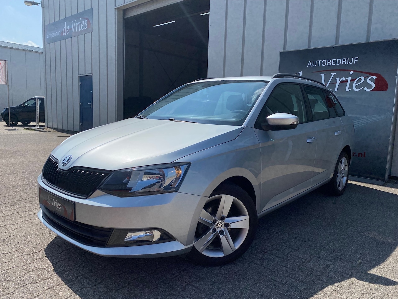 Skoda Fabia Combi - 1.2 TSI Style PDC achter, elek. ramen - AutoWereld.nl