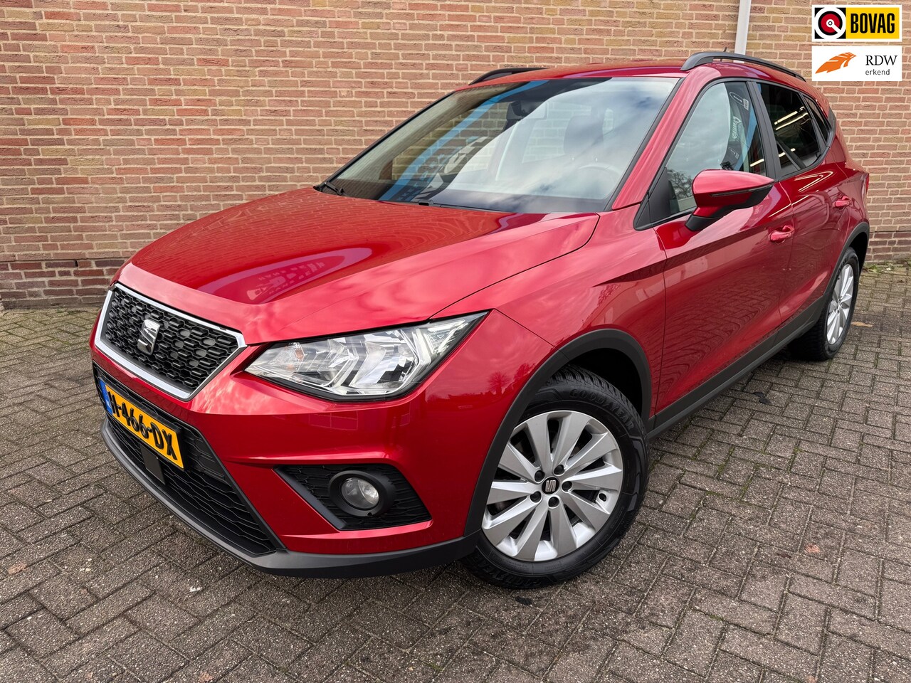 SEAT ARONA