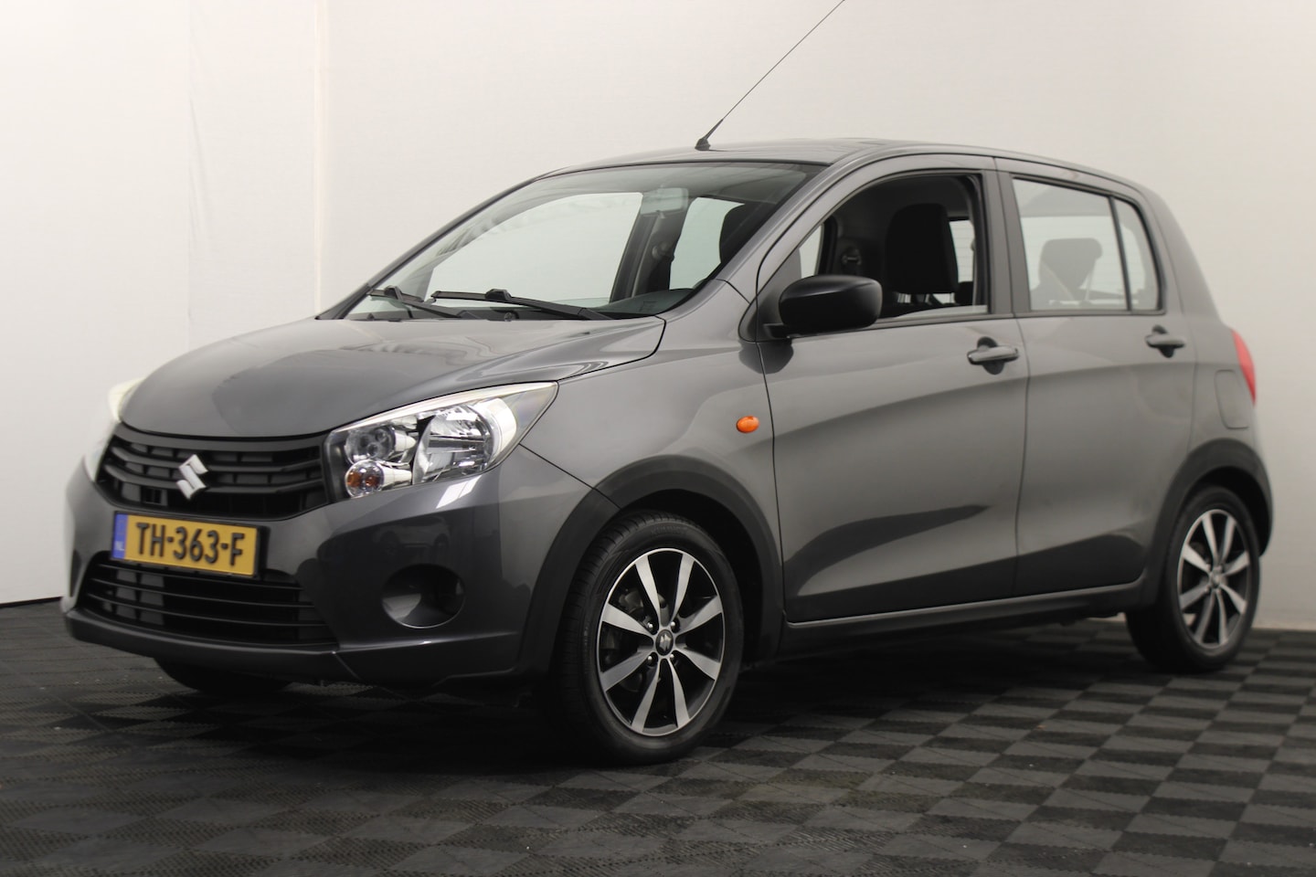 Suzuki Celerio - 1.0 Comfort 1.0 Comfort - AutoWereld.nl