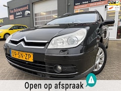Citroën C5 Break - 2.0-16V Exclusive met trekhaak en parkeersensoren en airco en cruise controle