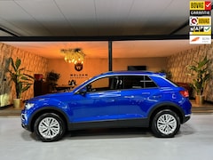 Volkswagen T-Roc - 1.5 TSI Style Garantie Carplay StoelVW Adoptieve Cruise Front ASS Clima Navi Led Dab Rijkl