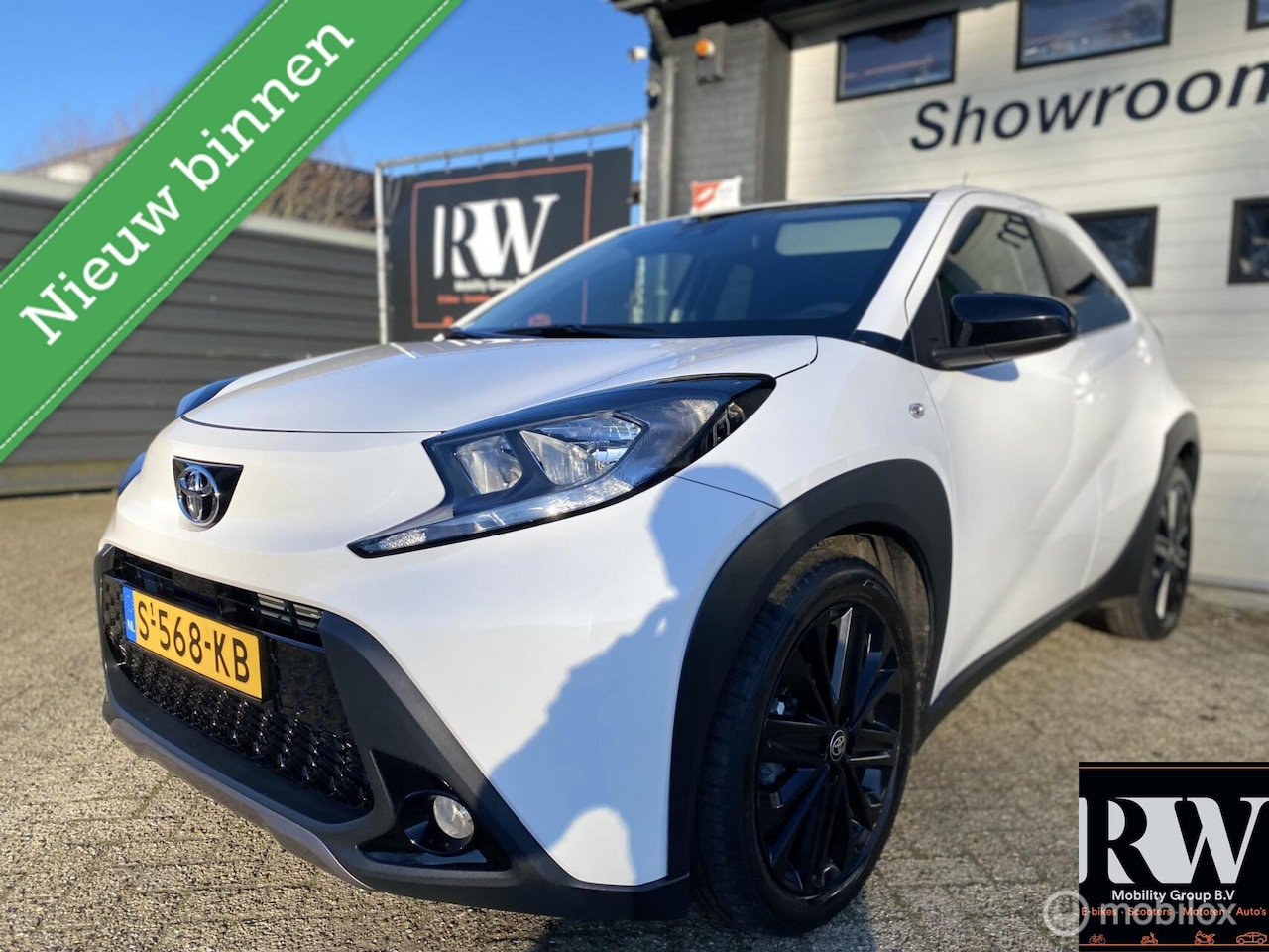 Toyota Aygo X - 1.0 VVT-i MT 1.0 VVT-i MT - AutoWereld.nl