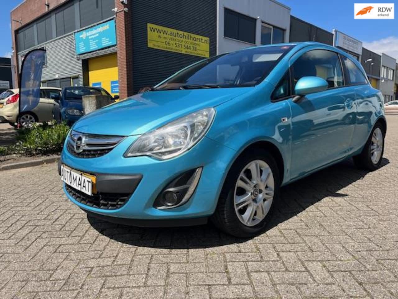 Opel Corsa - 1.4-16V Cosmo 1.4-16V Cosmo , Nederlandse auto! volledige automaat! van particulier! vol optie's - AutoWereld.nl