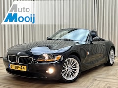 BMW Z4 Roadster - 2.0i S *Navigatie + Camera* Leder / Stoelverwarming / Hardtop / Airco / LMV 18"