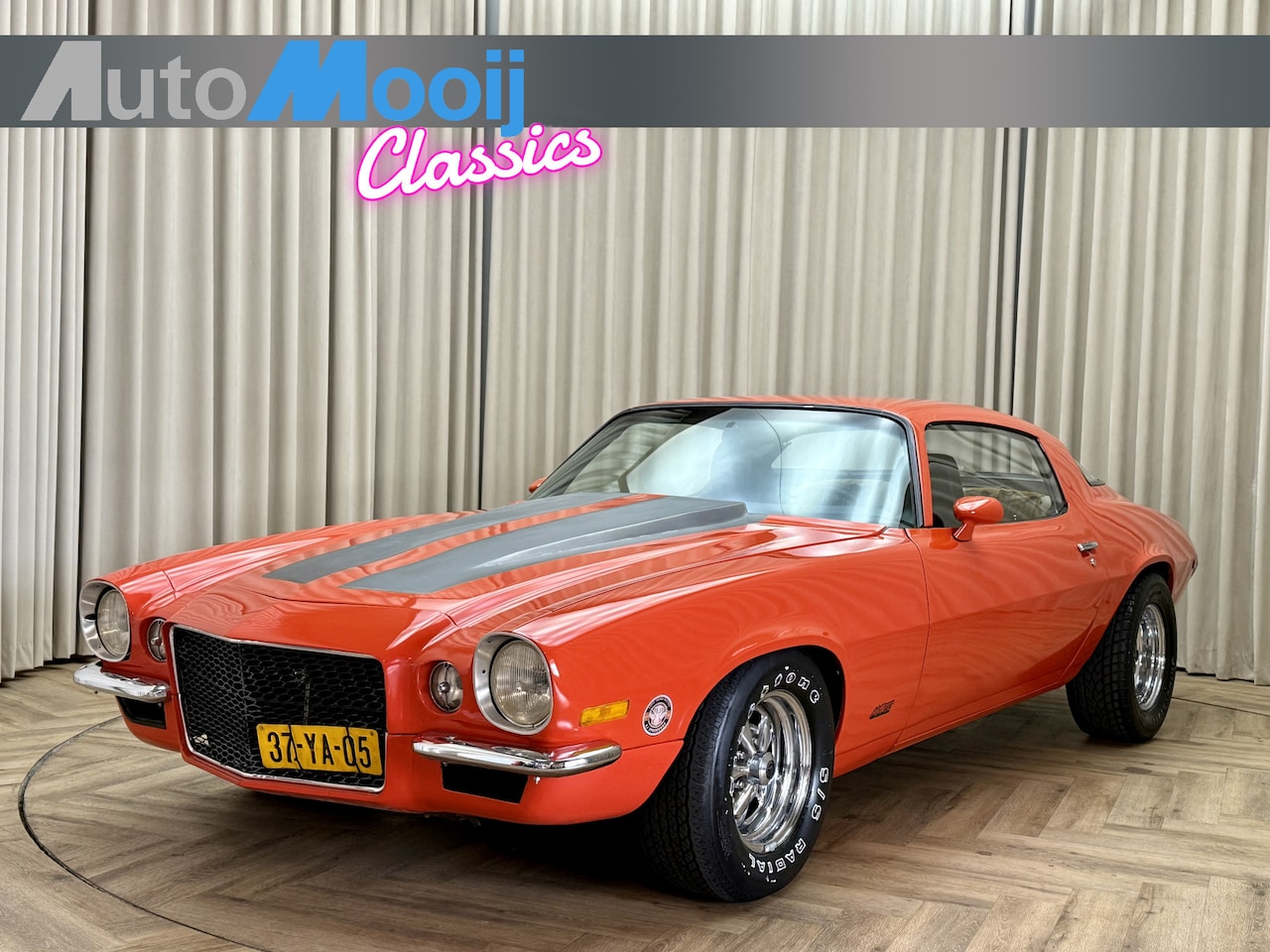 Chevrolet Camaro - LT 350CU *Split Bumper* Leder, Camel Hump + Limited Slip Diff, NL Kenteken, Matching Numbe - AutoWereld.nl