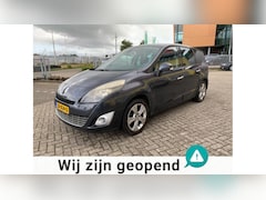Renault Grand Scénic - 1.4 TCe 2011 Airco 7-zit motor defect