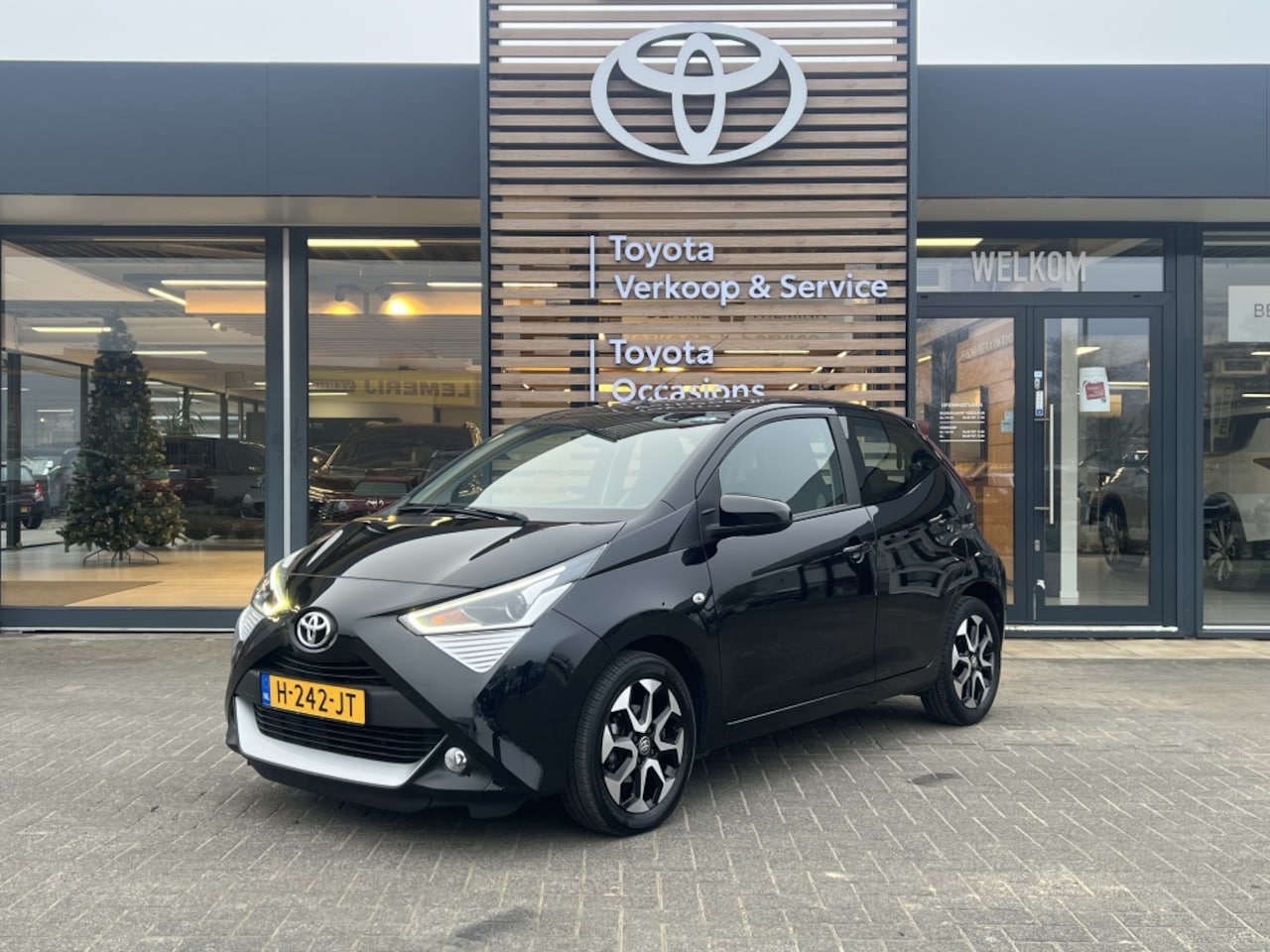 Toyota Aygo - 1.0 VVT-i x-cite Automaat | Camera | Airco - AutoWereld.nl