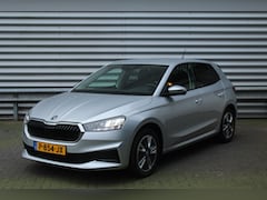 Skoda Fabia - 1.0 TSI 111pk Ambition DSG7 NL-Auto NAP Airco Cruise Carplay 16"LMV