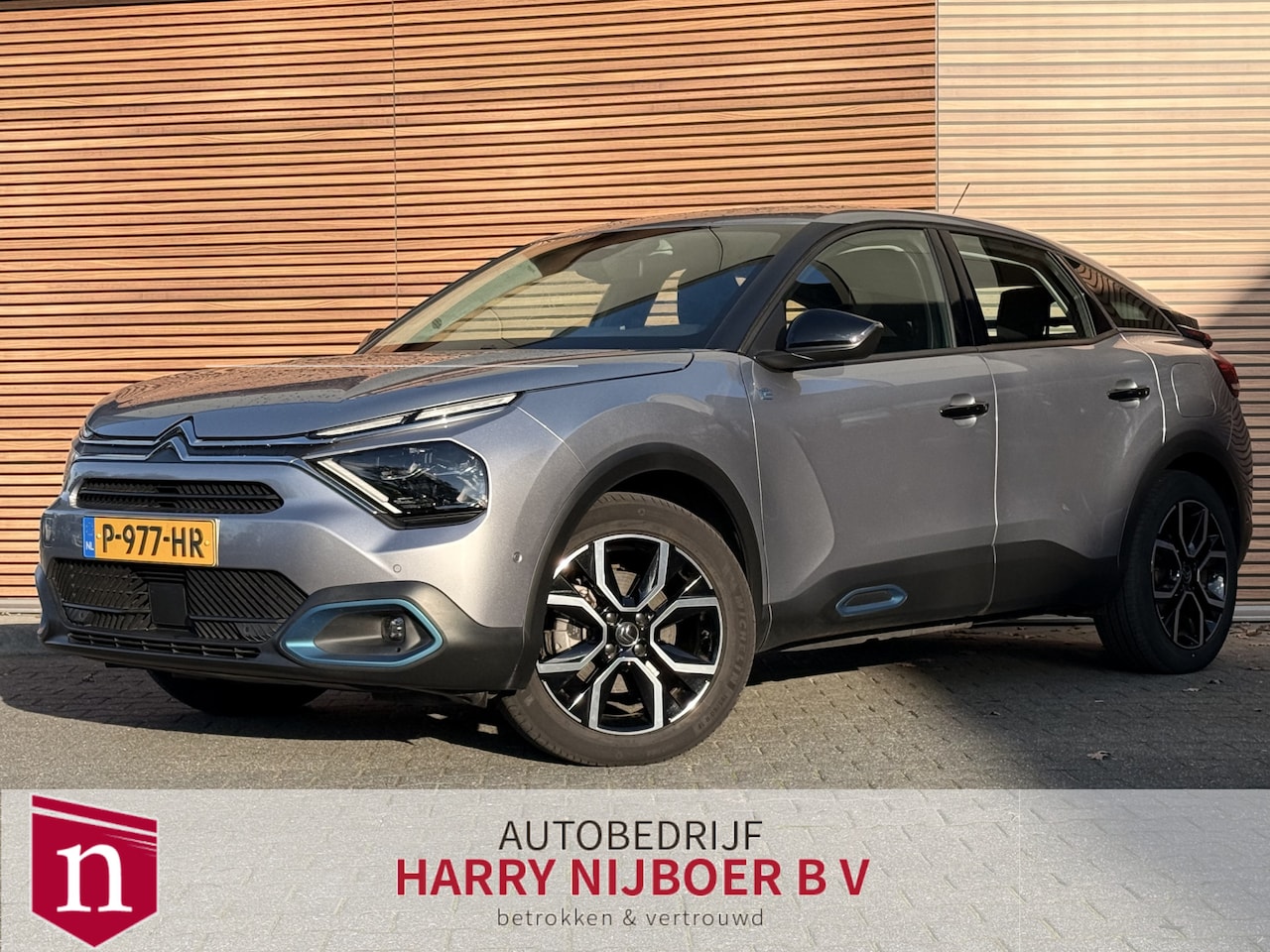 Citroën Ë-C4 - Feel 50 kWh Navigatie / Stuurverwarming / Adapt. Cruise - AutoWereld.nl