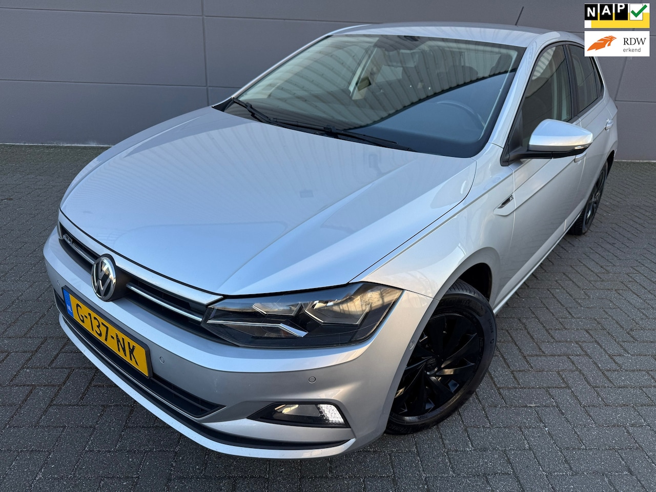 Volkswagen Polo - 1.0 TSI Business R-Line*NAVI-CarPlay*Cruise*Bluetooth*Parker-Sensoren*TERKHAAK*1eEigenaar* - AutoWereld.nl
